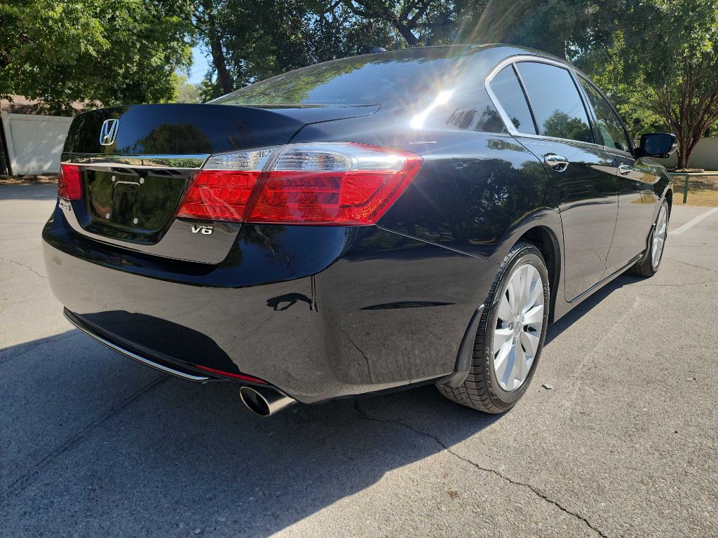 2015 Honda Accord Image 8
