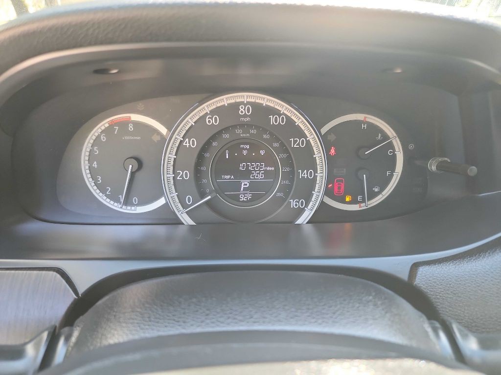 2015 Honda Accord Image 21