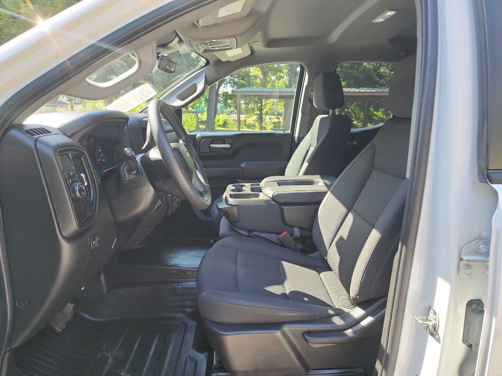 2023 Chevrolet Silverado 1500 Image 13