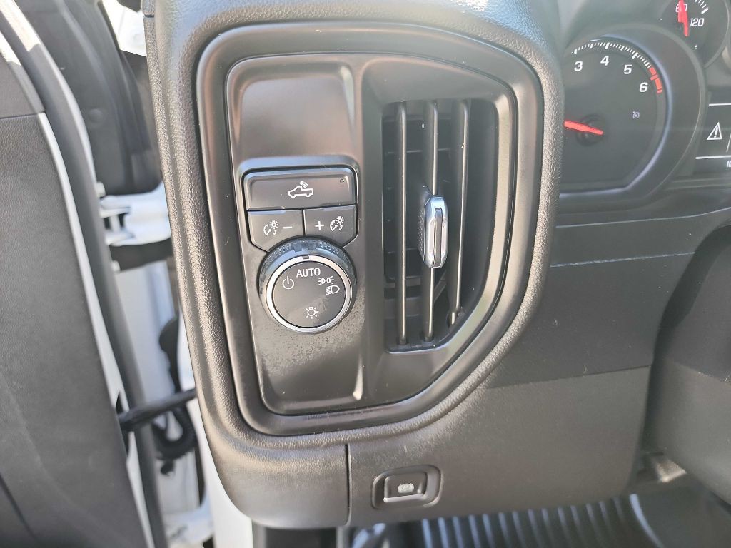 2023 Chevrolet Silverado 1500 Image 16