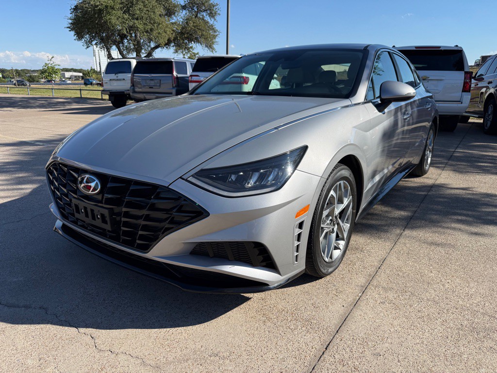2023 Hyundai Sonata Image 3