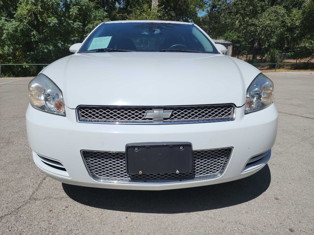 2014 Chevrolet Impala Image 2