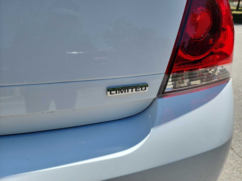2014 Chevrolet Impala Image 11