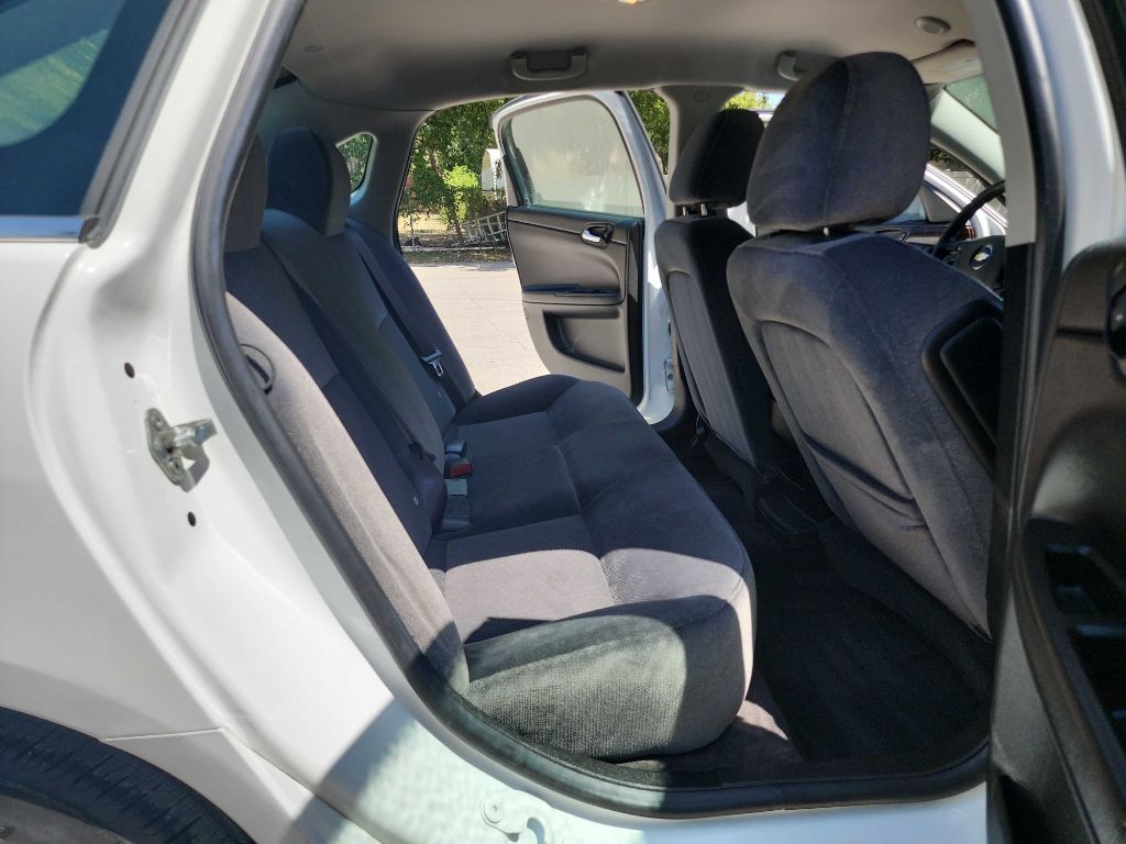 2014 Chevrolet Impala Image 30