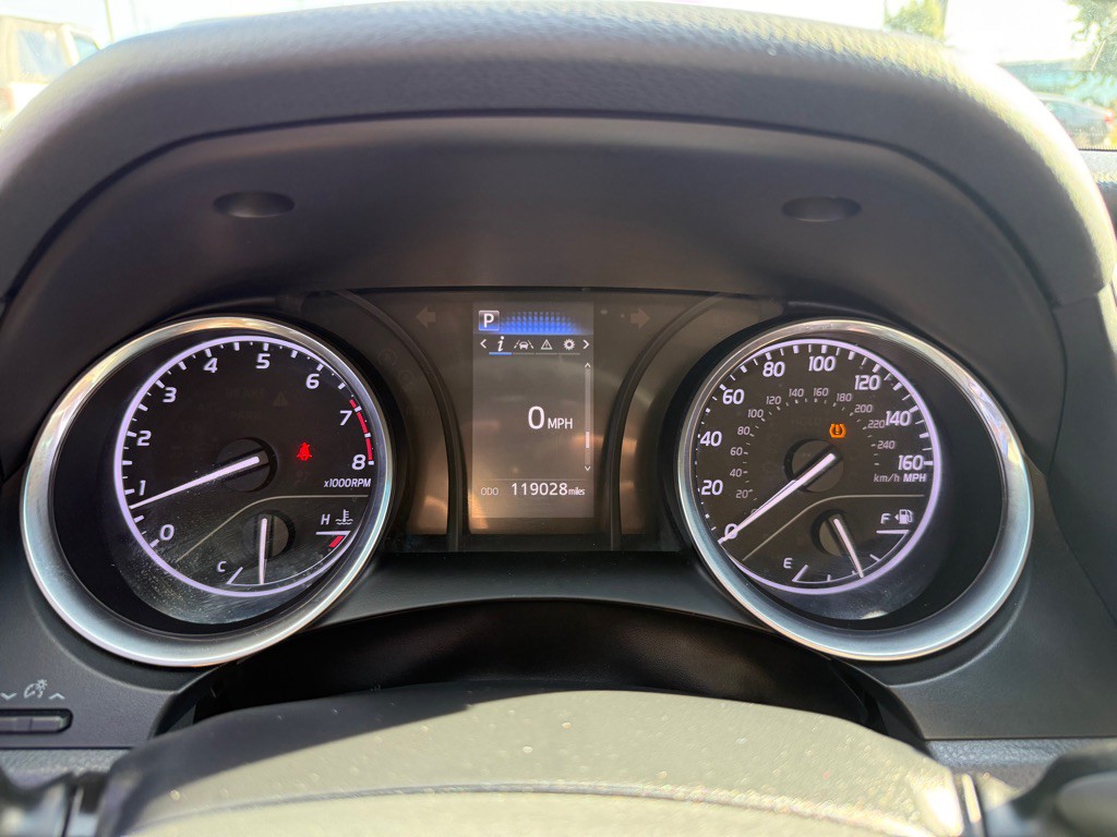 2020 Toyota Camry Image 16