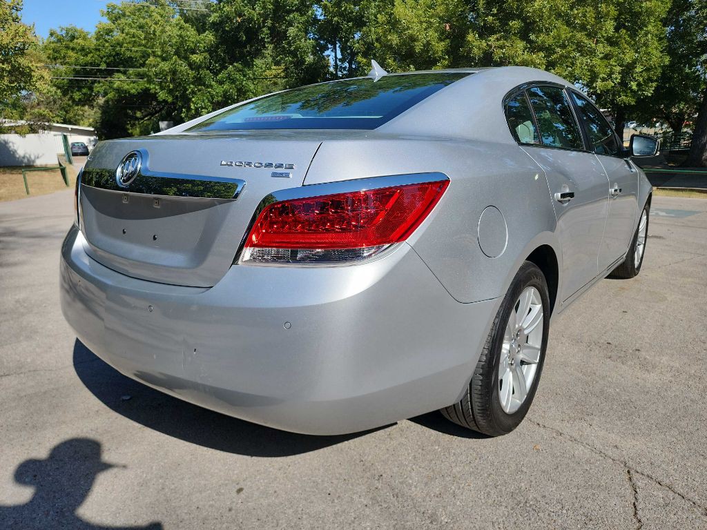 2010 Buick Lacrosse Image 10