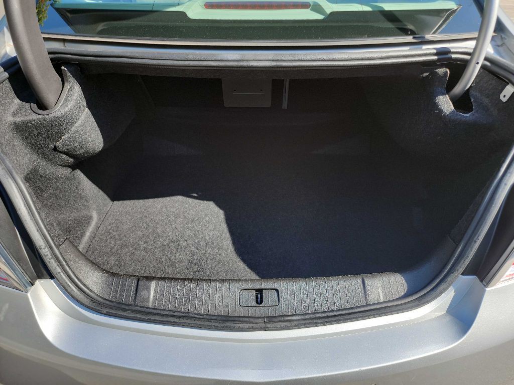 2010 Buick Lacrosse Image 30