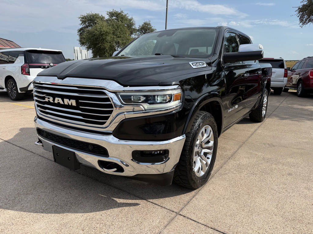 2019 RAM 1500 Image 3