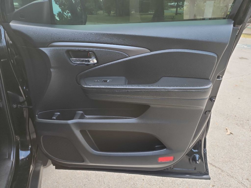 2021 Honda Pilot Image 42