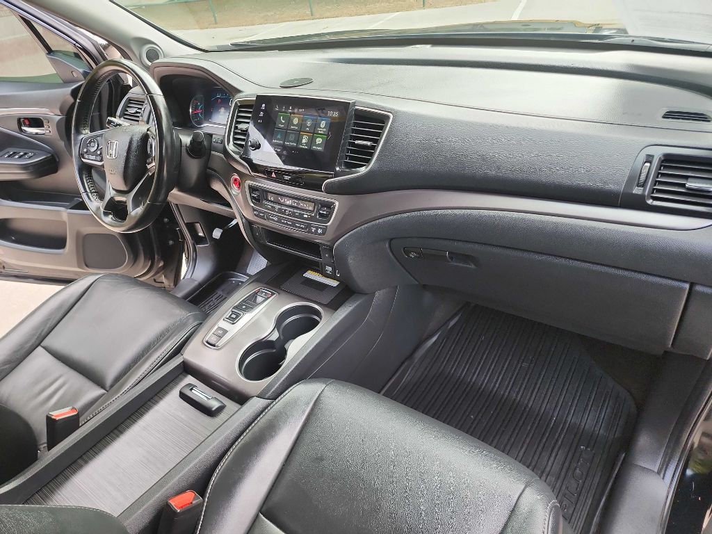 2021 Honda Pilot Image 45