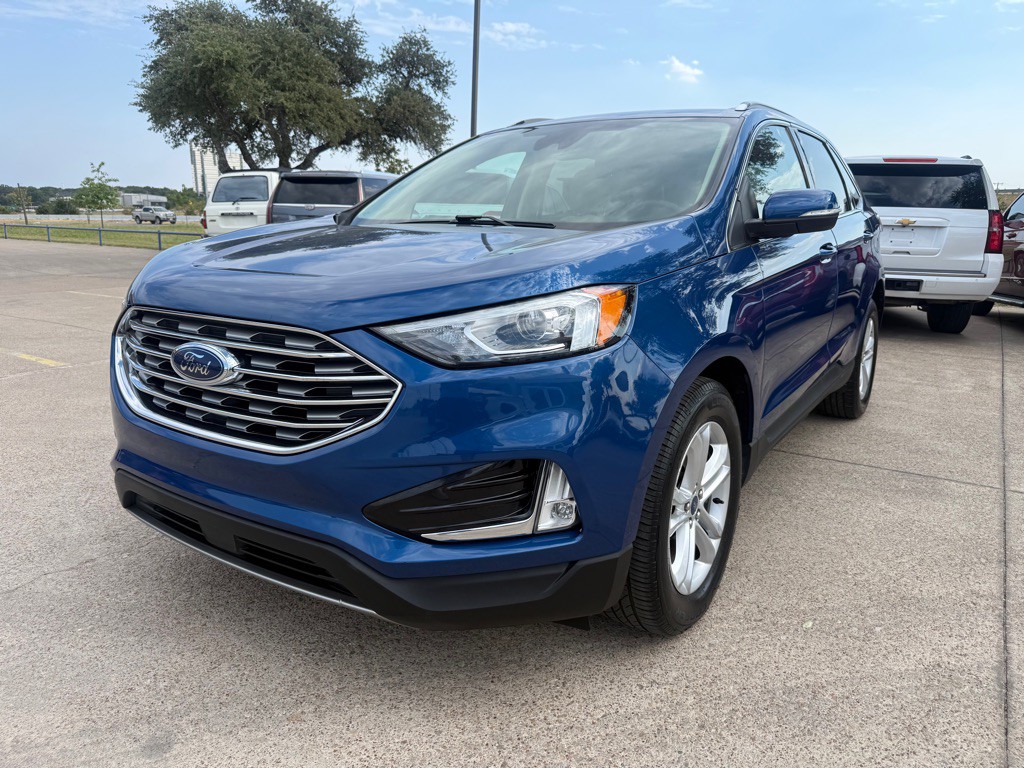 2020 Ford Edge Image 3