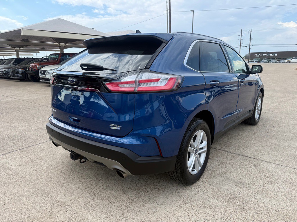 2020 Ford Edge Image 7