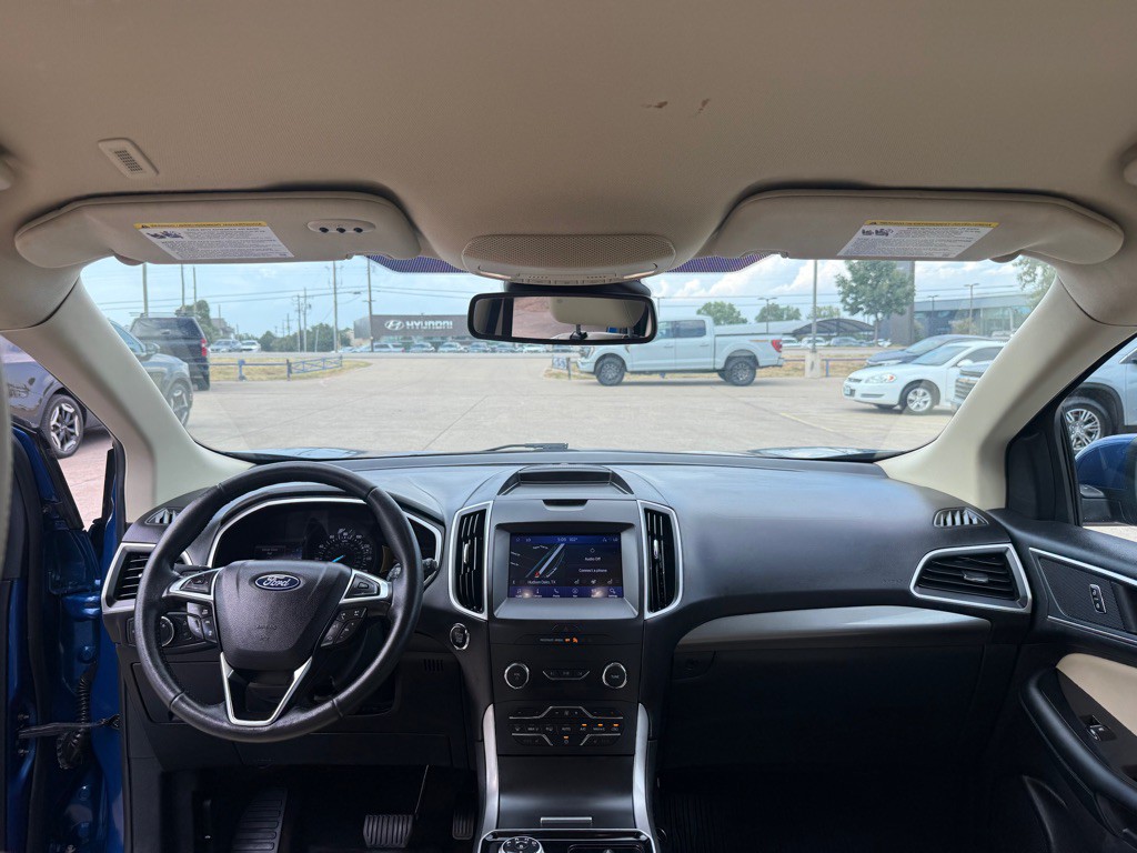 2020 Ford Edge Image 21