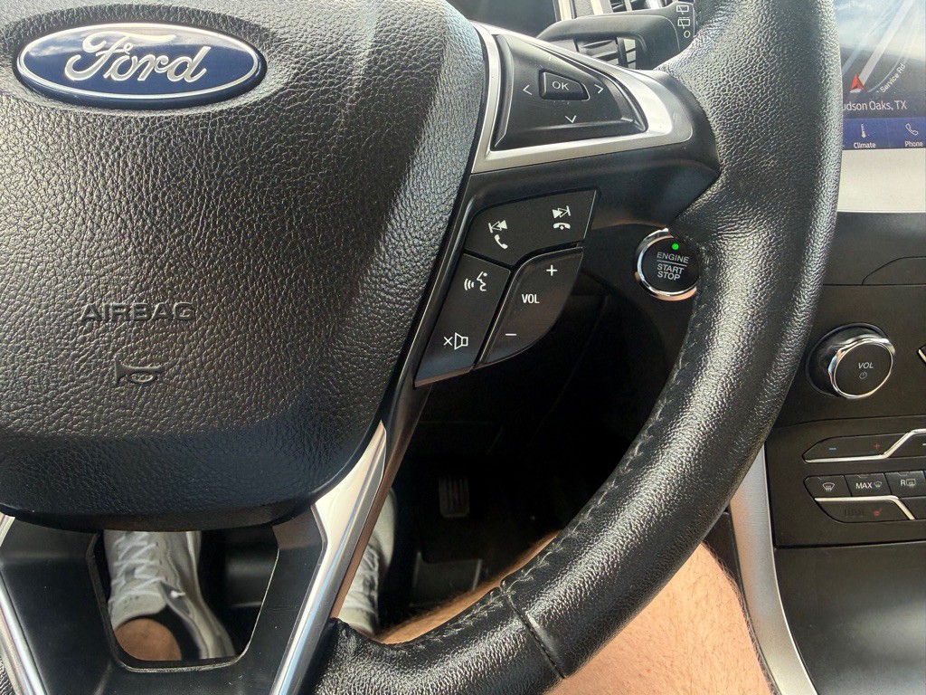 2020 Ford Edge Image 24