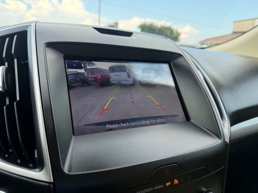 2020 Ford Edge Image 29