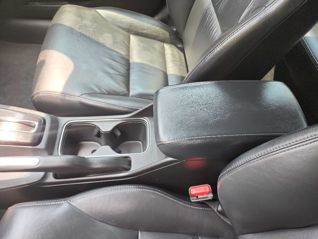 2015 Honda Civic Image 26