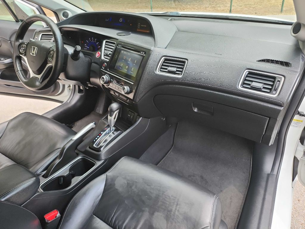 2015 Honda Civic Image 38