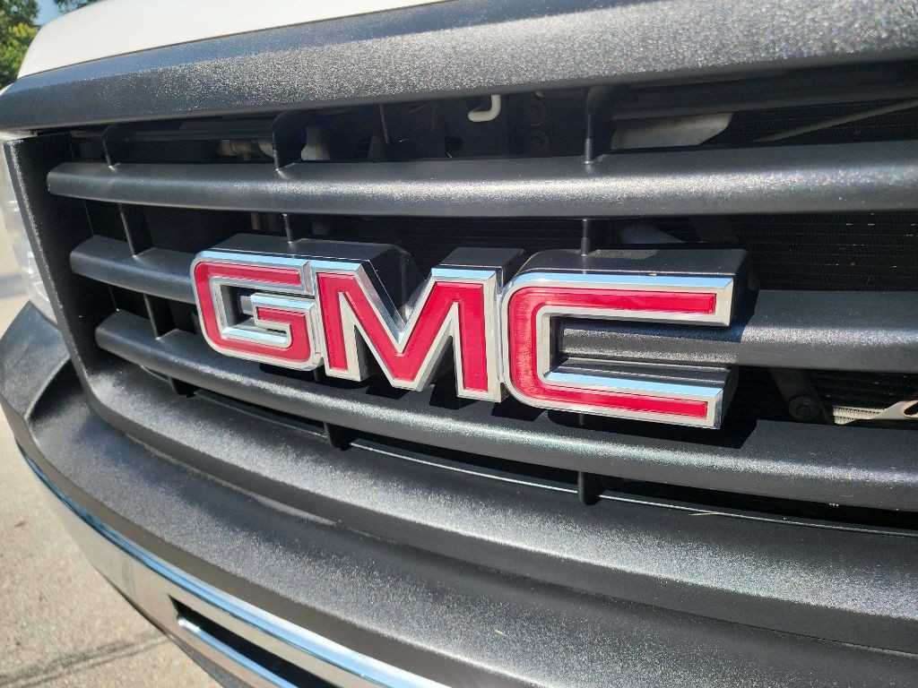 2013 GMC Sierra Image 3