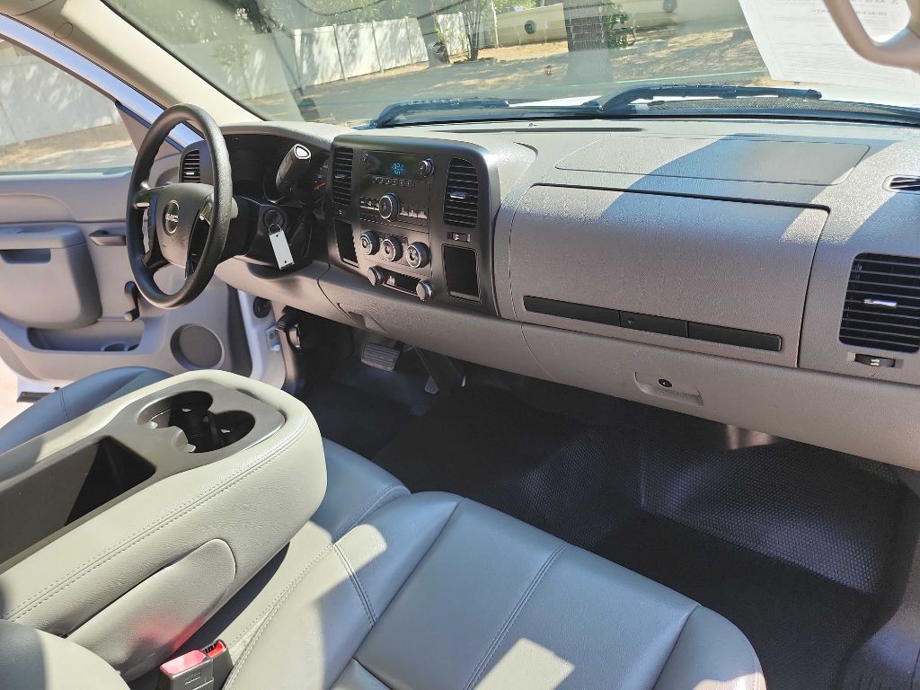 2013 GMC Sierra Image 25