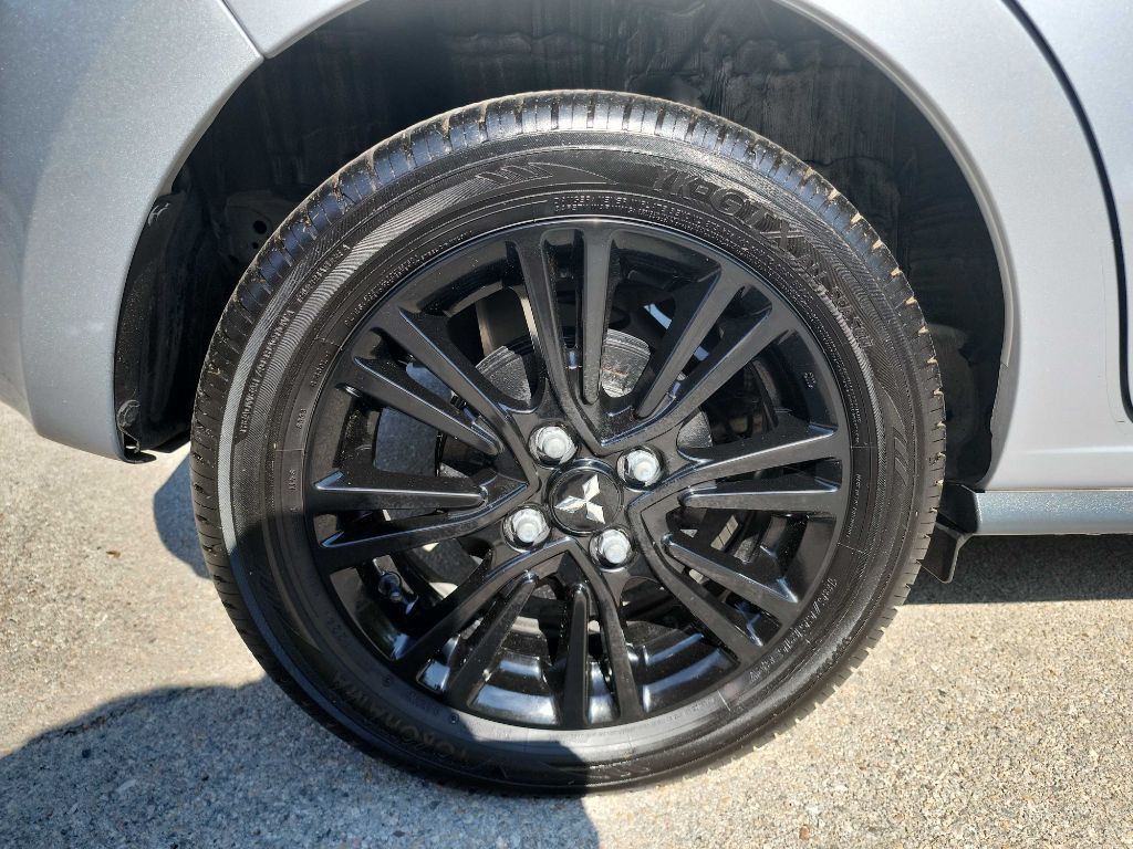 2020 Mitsubishi Mirage Image 10