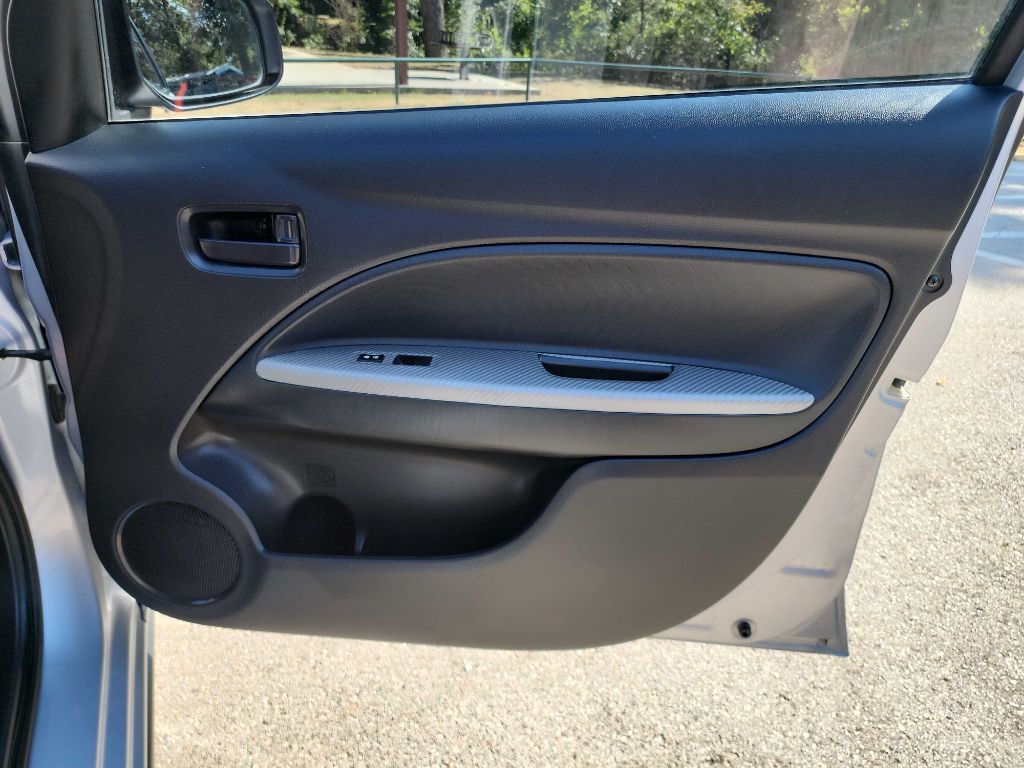 2020 Mitsubishi Mirage Image 26