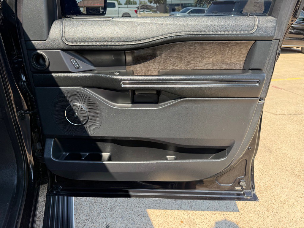 2019 Ford Expedition Image 23