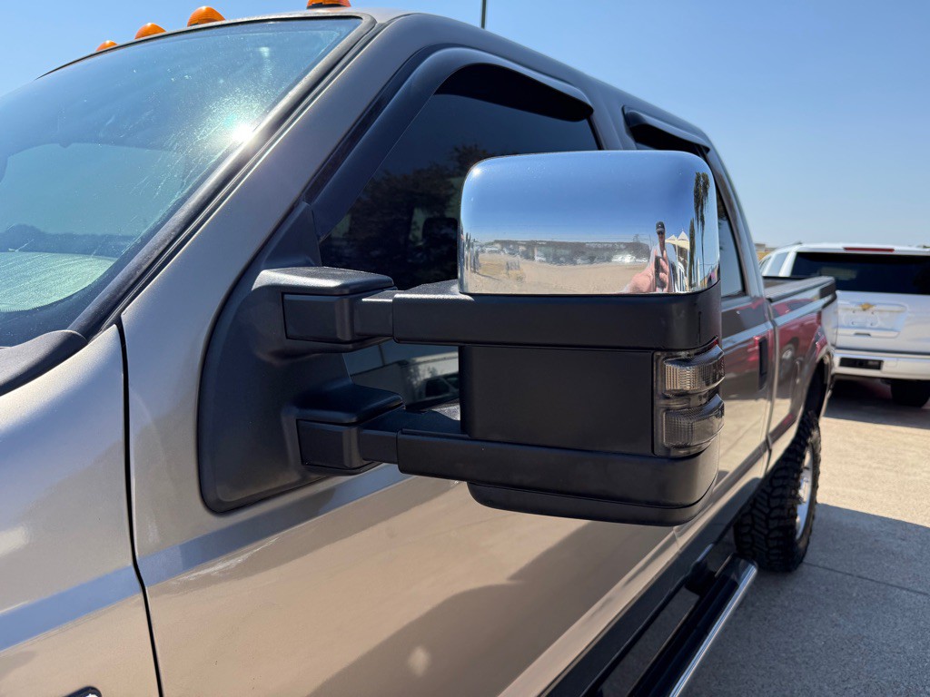 2004 Ford F-350 Image 12