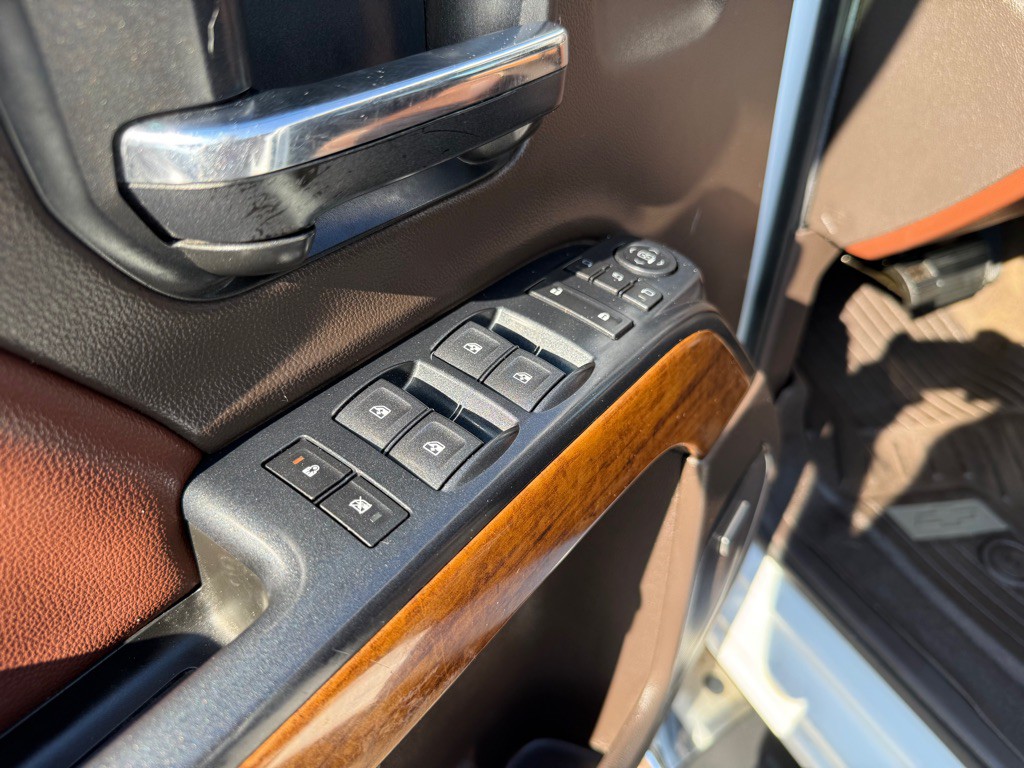 2017 Chevrolet Silverado 1500 Image 24