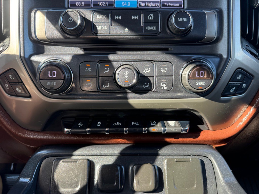 2017 Chevrolet Silverado 1500 Image 34