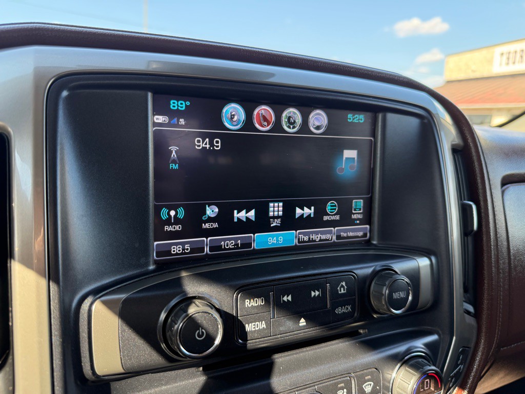 2017 Chevrolet Silverado 1500 Image 35