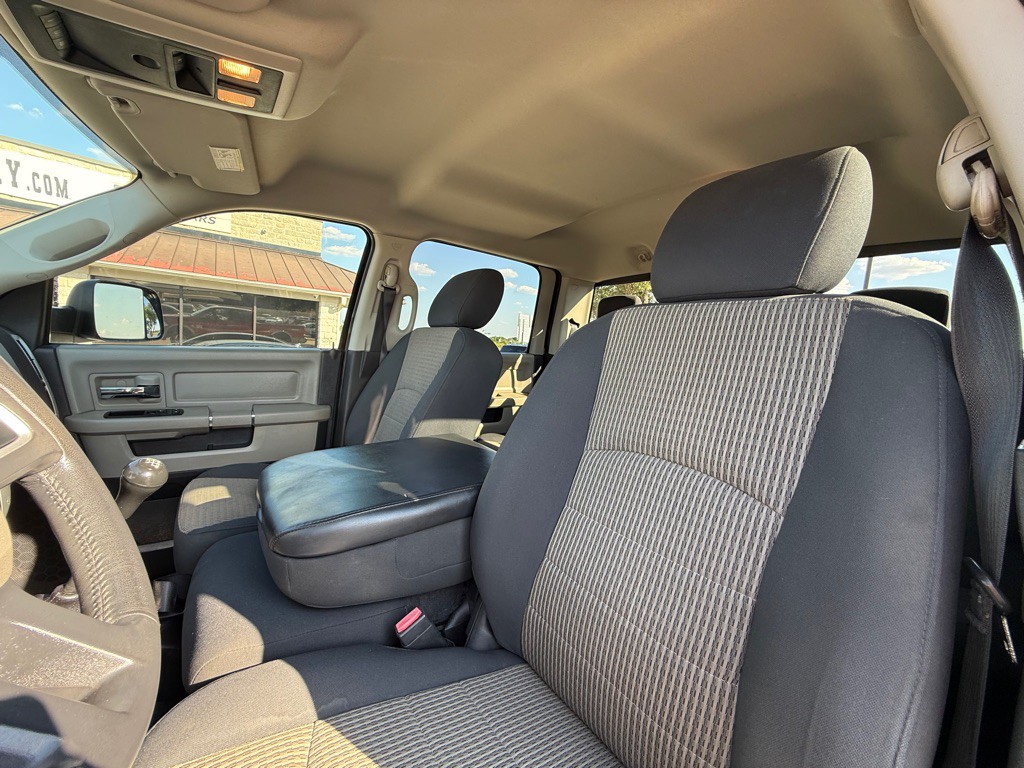 2010 Dodge Ram 2500 Image 18