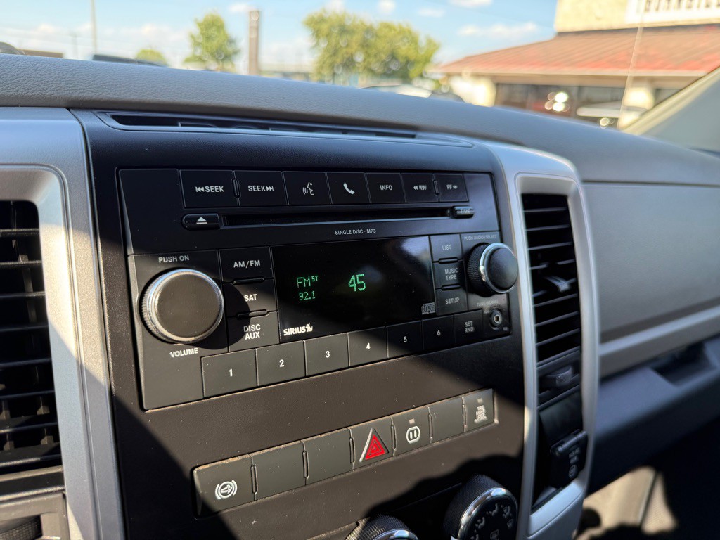 2010 Dodge Ram 2500 Image 26