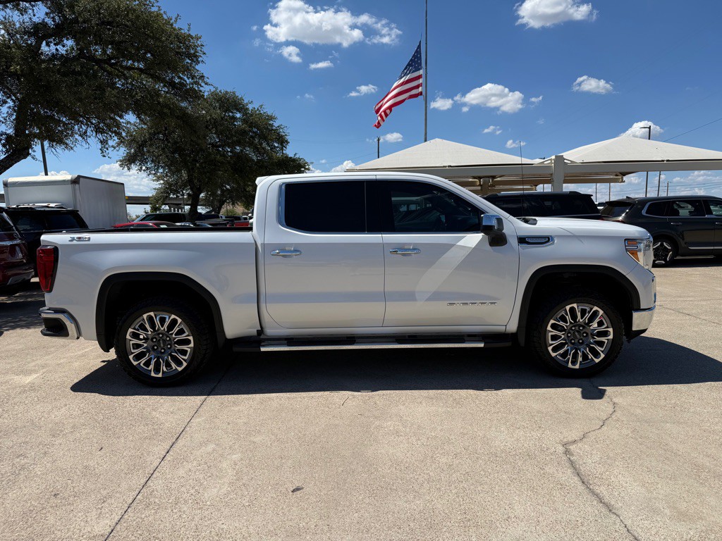 2021 GMC Sierra Image 8