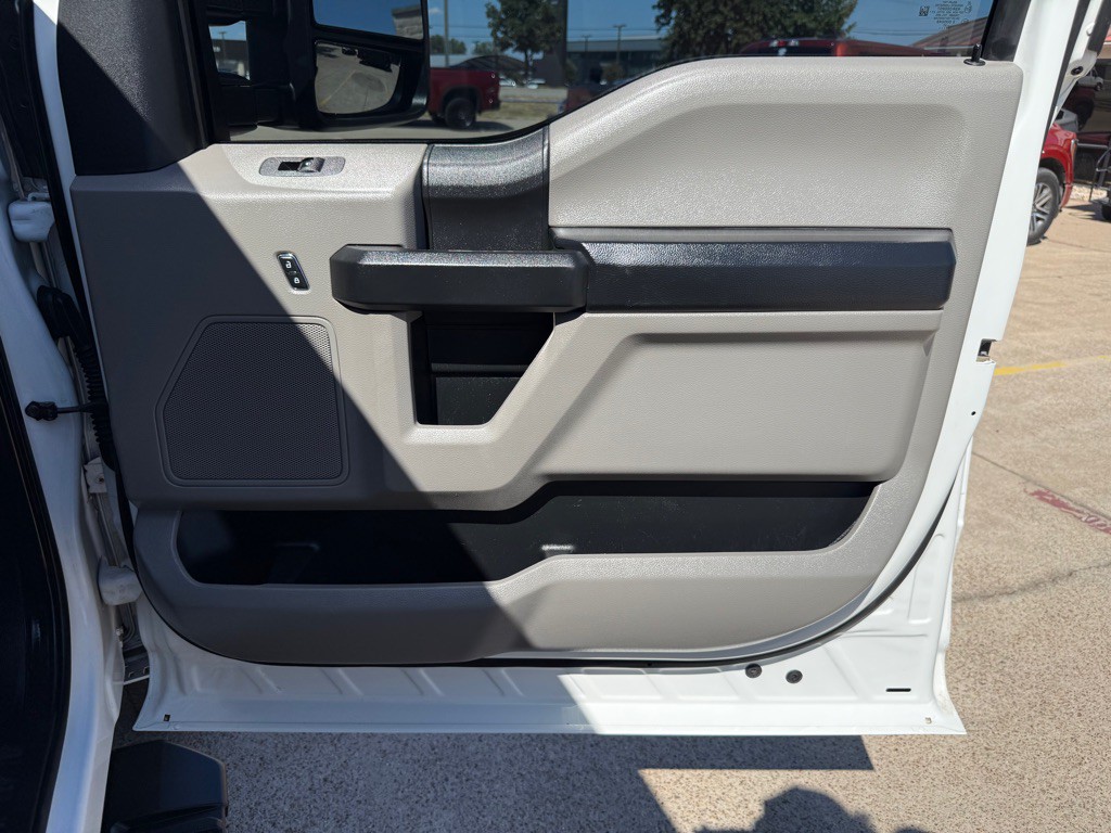 2020 Ford F-350 Image 25