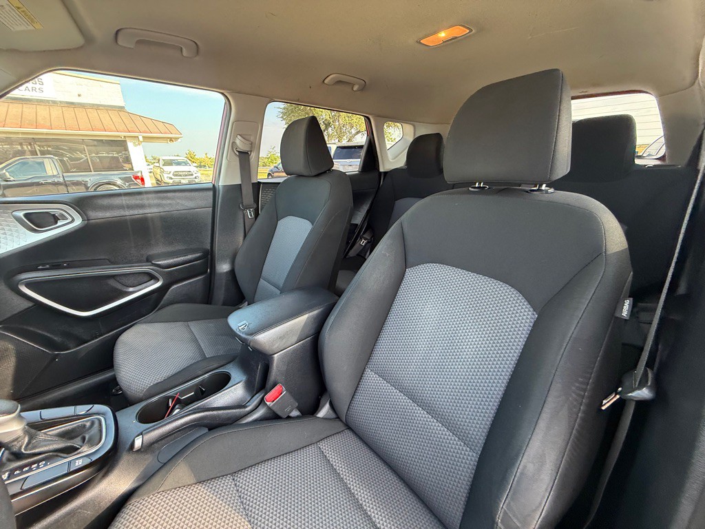 2023 Kia Soul Image 16