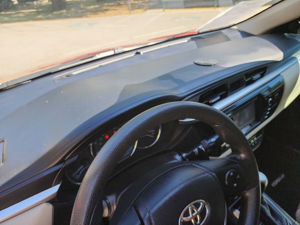 2016 Toyota Corolla Image 19