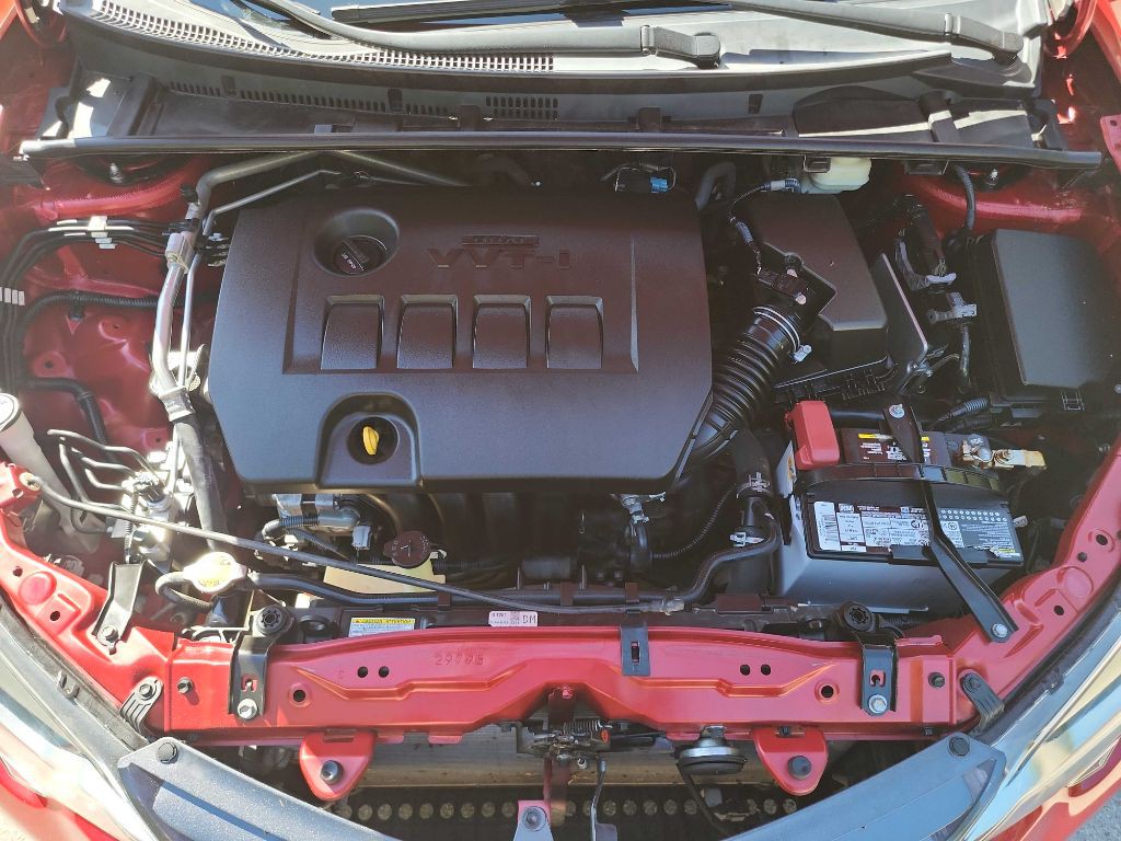 2016 Toyota Corolla Image 35
