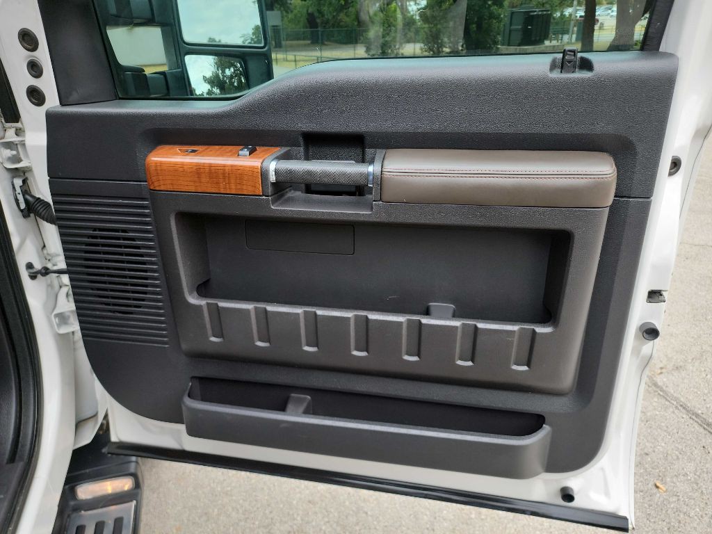 2016 Ford F-250 Image 38