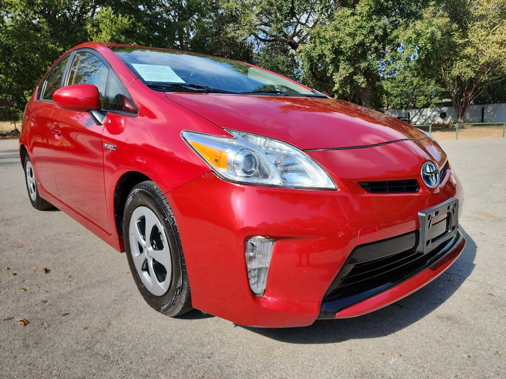2012 Toyota Prius Image 1
