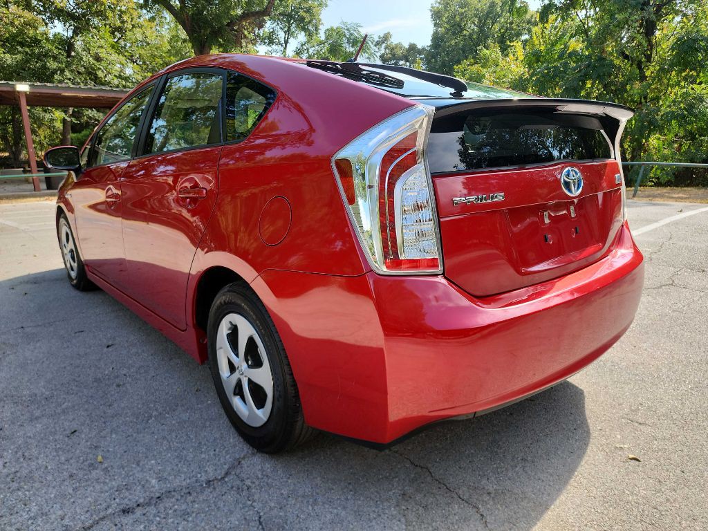 2012 Toyota Prius Image 4