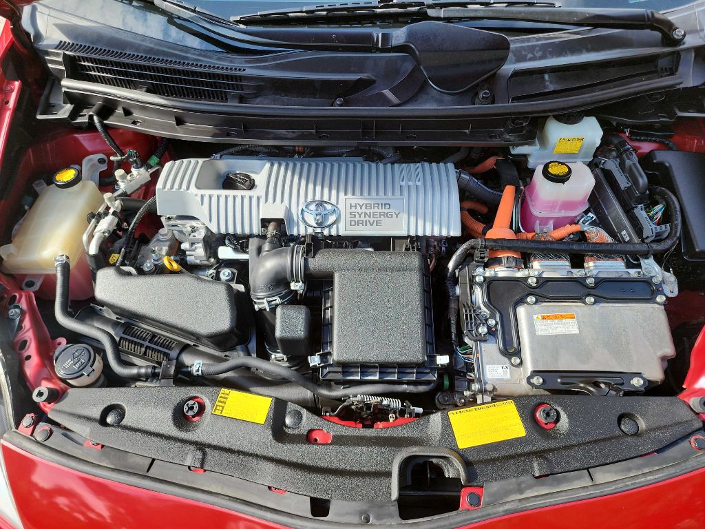 2012 Toyota Prius Image 36