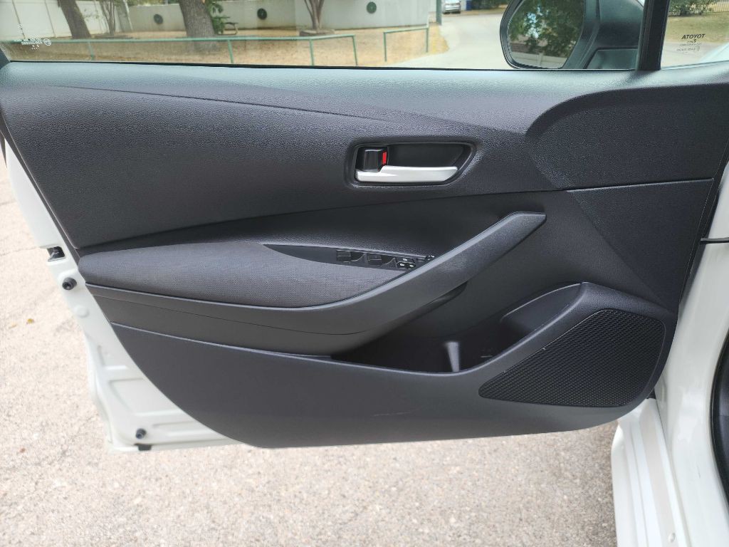 2021 Toyota Corolla Image 13