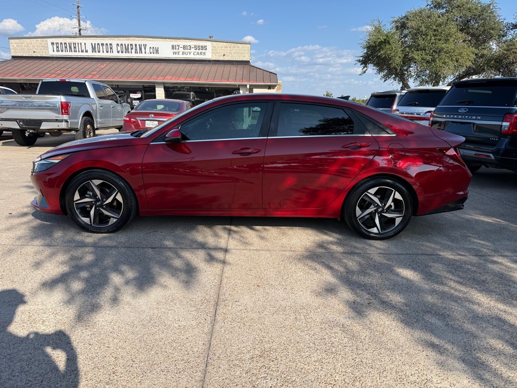 2023 Hyundai Elantra Image 4