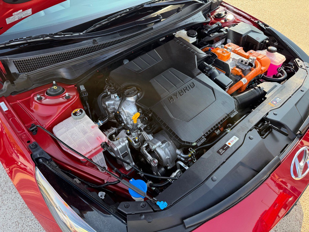 2023 Hyundai Elantra Image 36