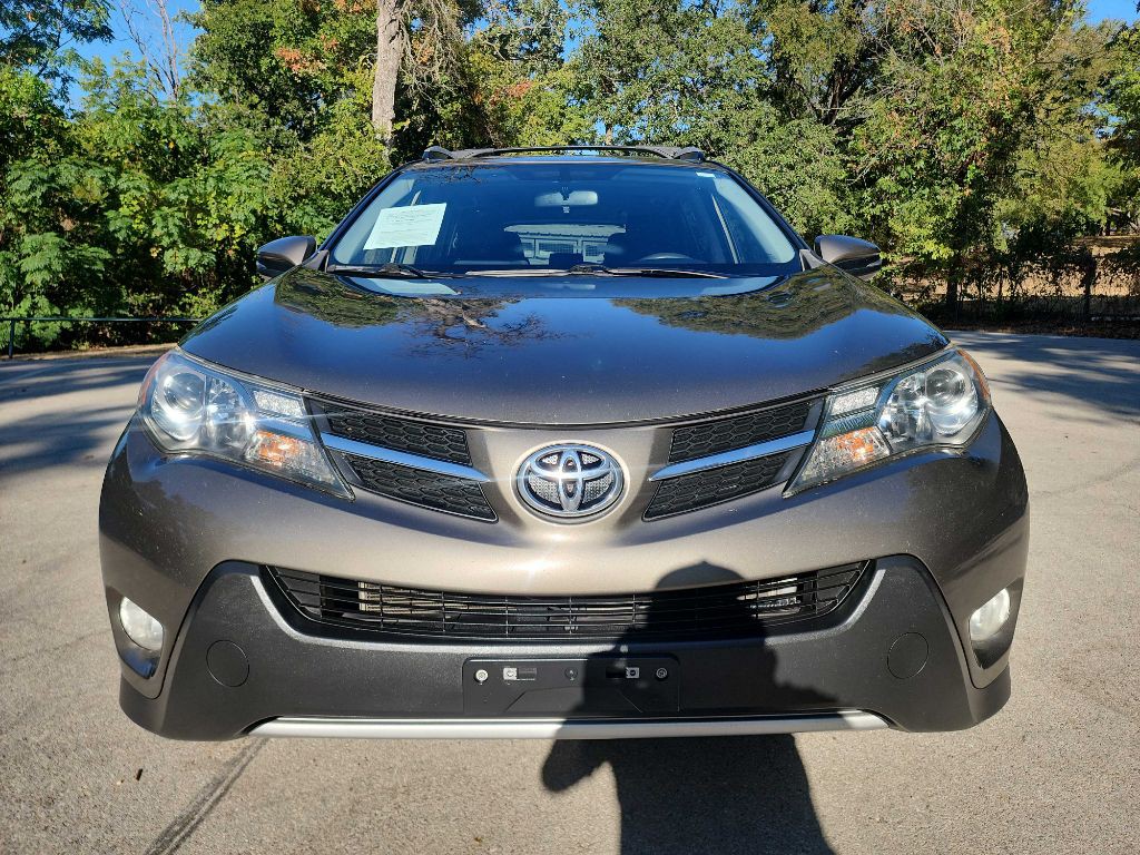 2013 Toyota Rav4 Image 2
