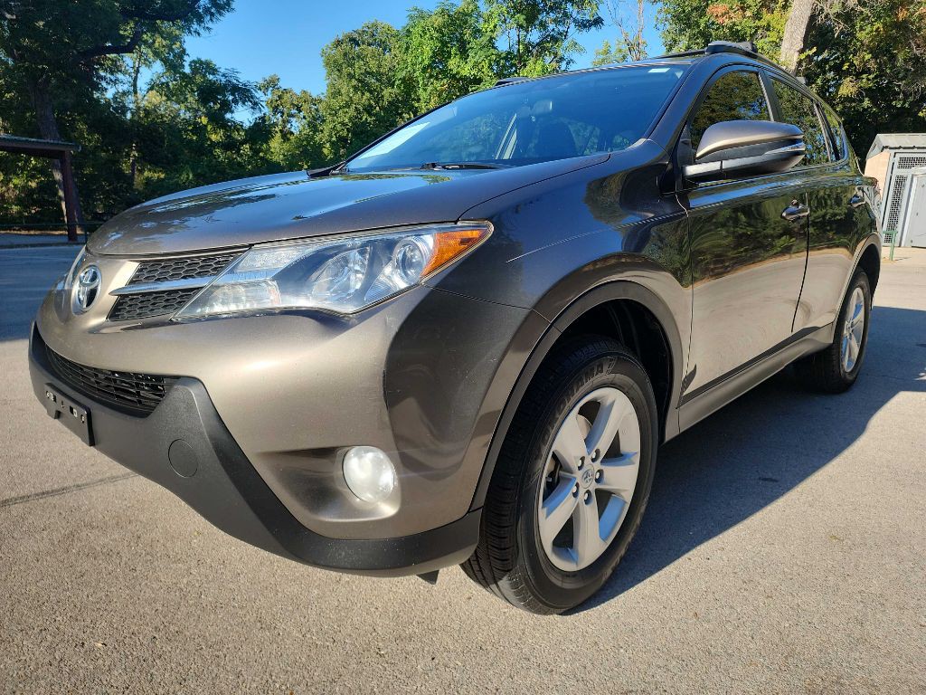 2013 Toyota Rav4 Image 6