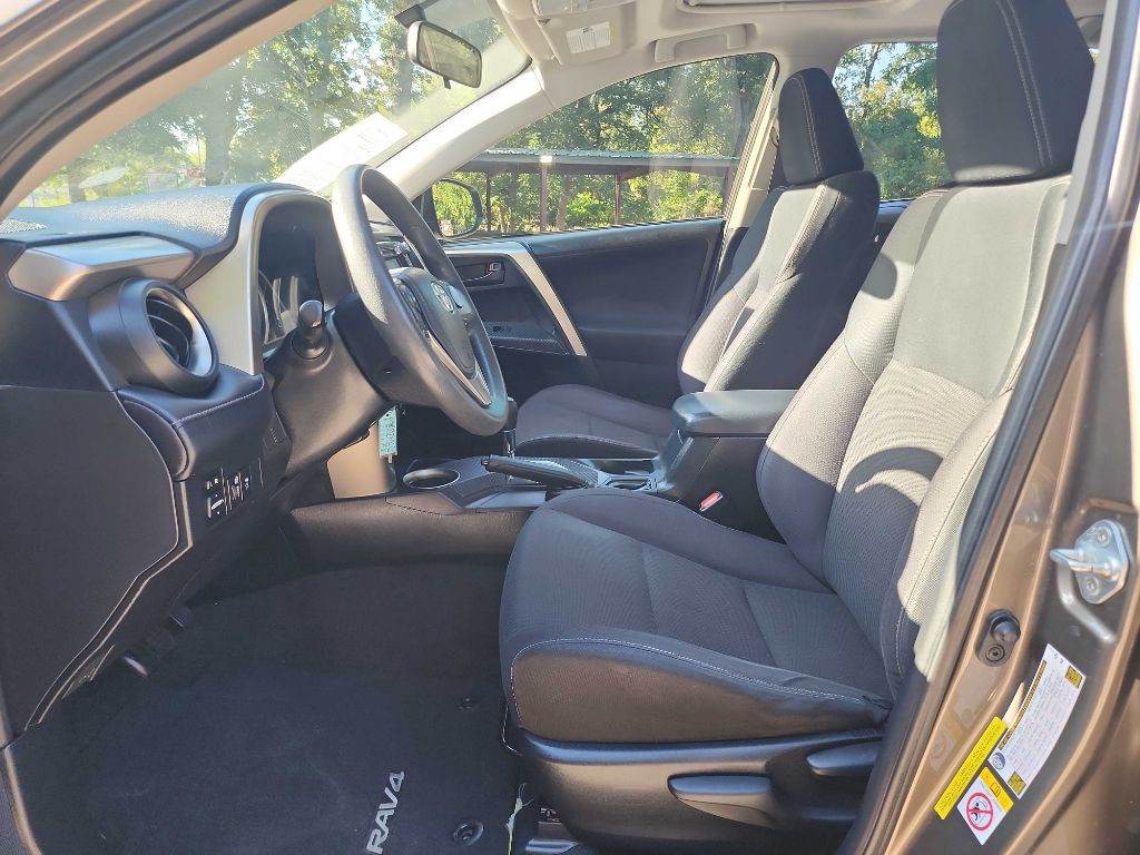 2013 Toyota Rav4 Image 16