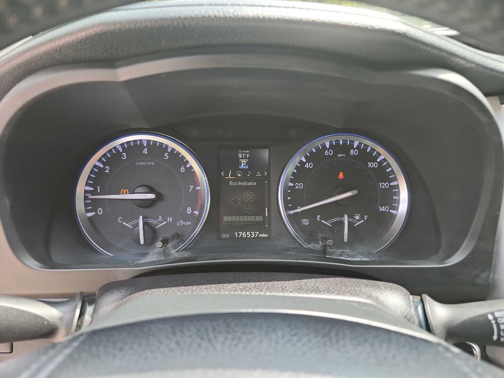 2015 Toyota Highlander Image 22