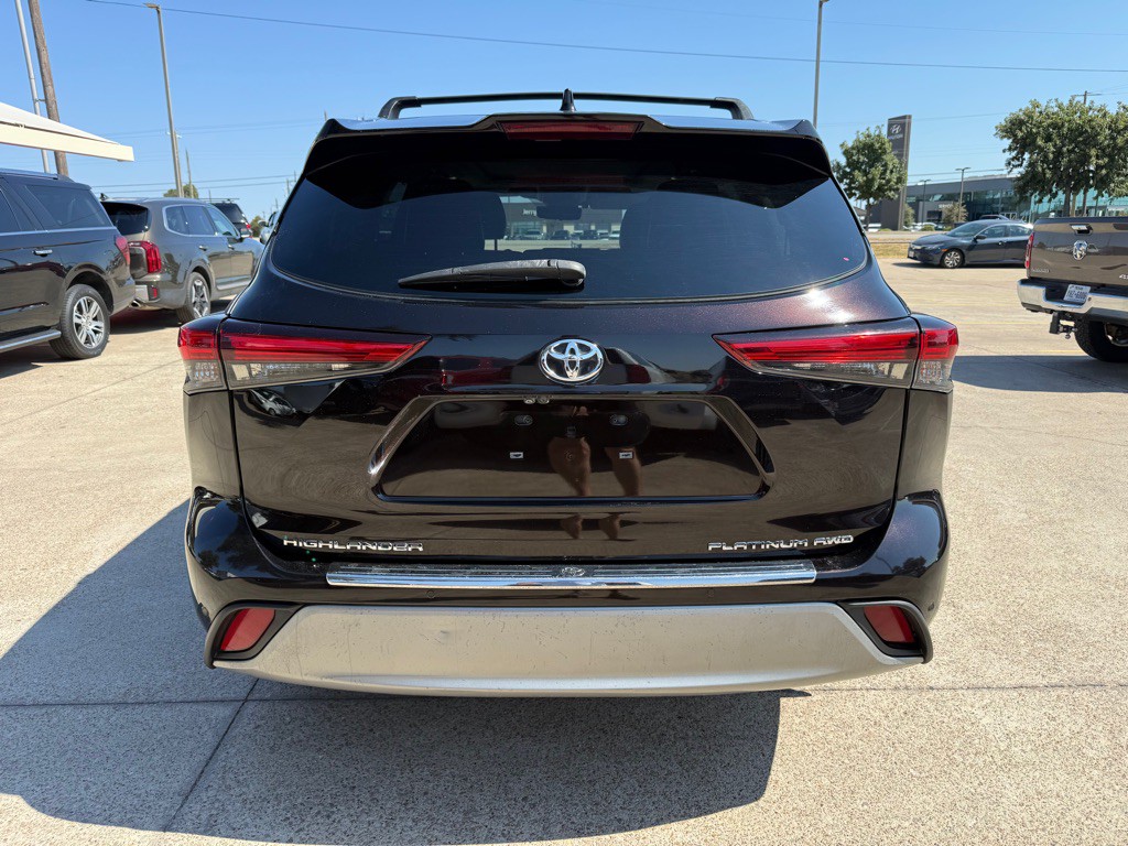 2021 Toyota Highlander Image 6