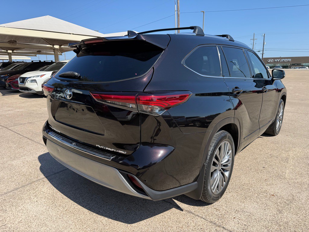 2021 Toyota Highlander Image 7